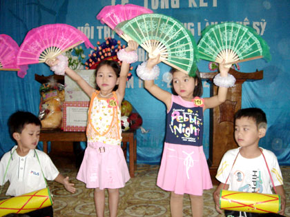 Thu hút trên 1.500 trẻ em tham gia các lớp năng khiếu